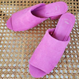 GAP SHOCKING PINK block heel open toe mules 7